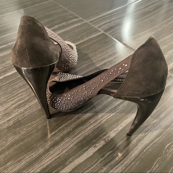 BCBG High Heels - Picture 7 of 7